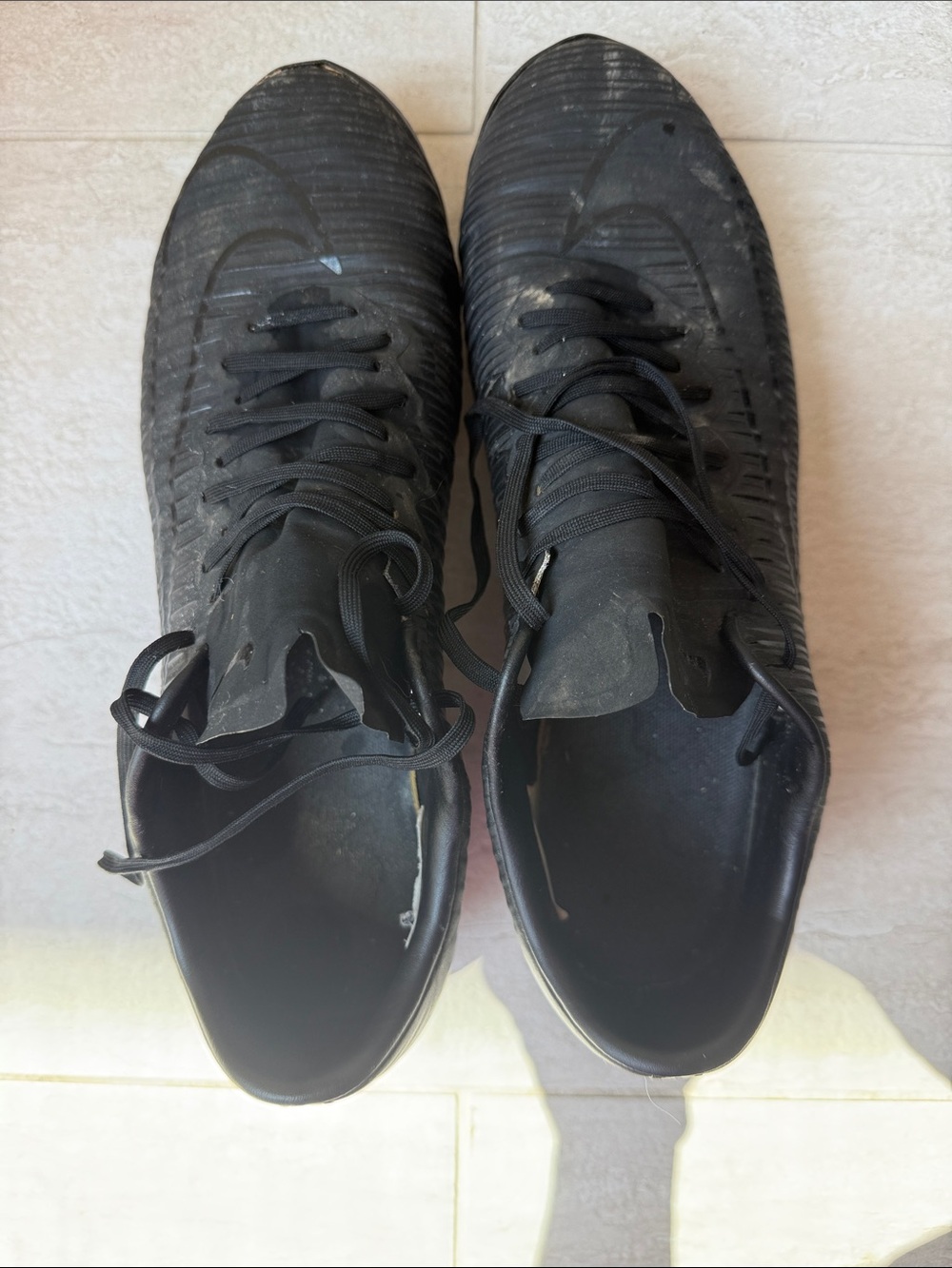 Nike Black Men's Athletic Soccer Cleats